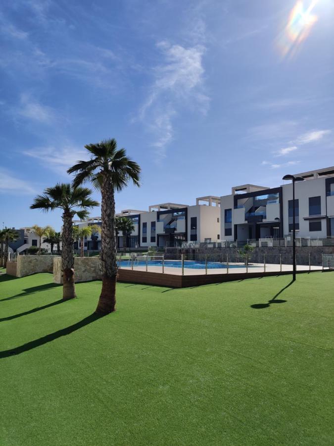 Oasis Beach Apartments Alicante Esterno foto