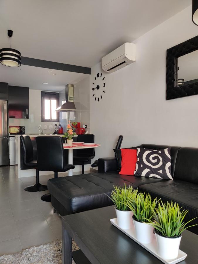 Oasis Beach Apartments Alicante Esterno foto