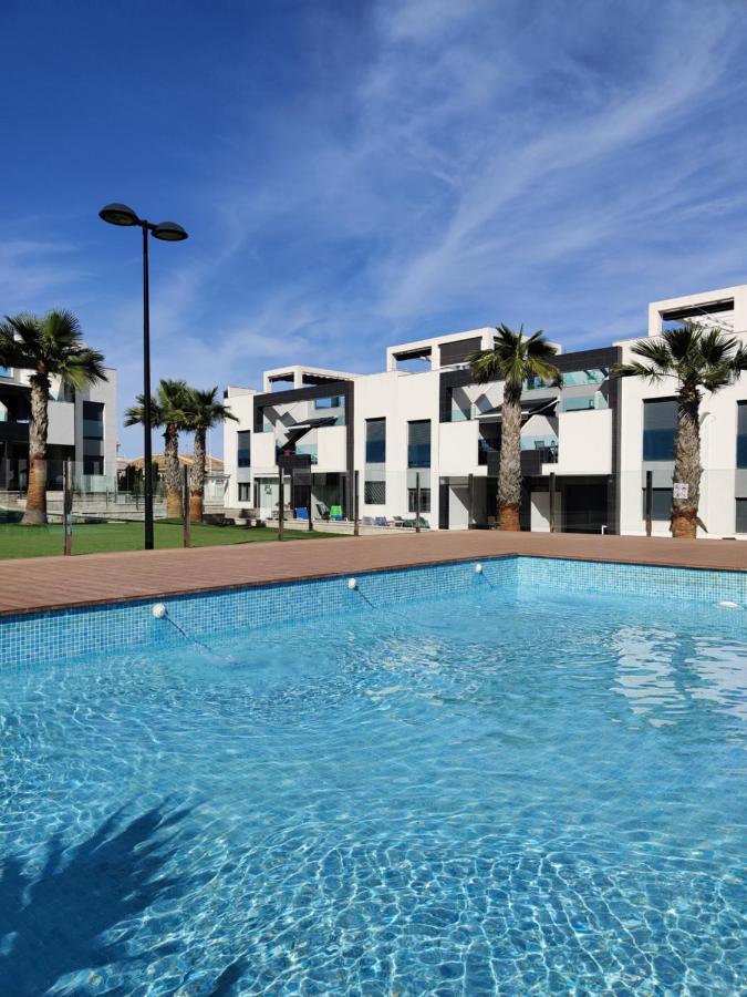Oasis Beach Apartments Alicante Esterno foto