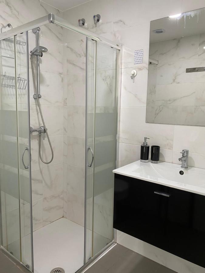 Oasis Beach Apartments Alicante Esterno foto